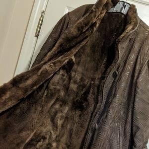 Suede coat with fur lining